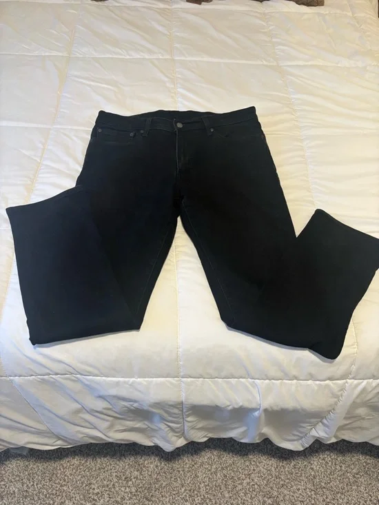 Levi's Slim Black Men's Jeans with Leather Patch - Picture 3 of 4